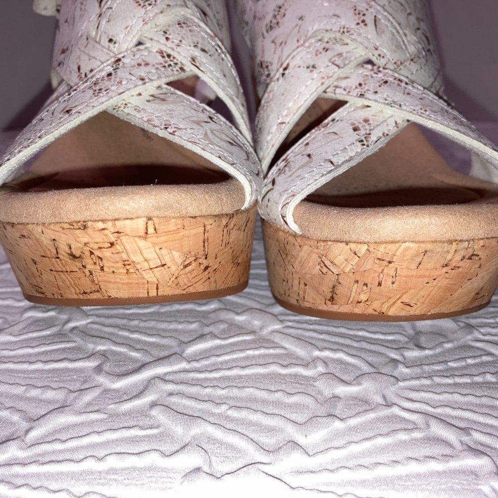 Clark's Collection Sandal Size 9 Ultimate Comfort Rose Erin Wedge Festival Party - Picture 9 of 15